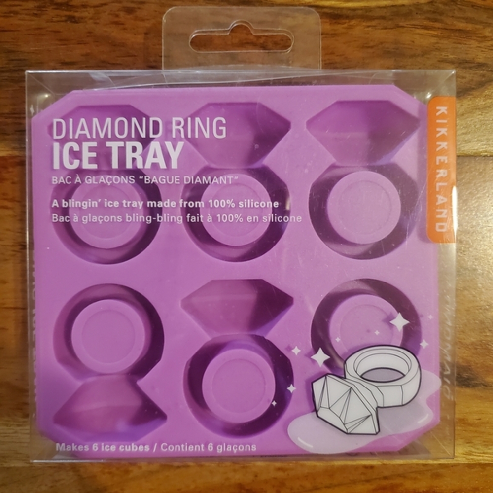 Kikkerland Purple Diamond Ring Silicone Ice Tray